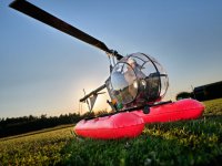 Sommerliche Abendstimmung mit dem Heli-Baby NT von Minicopter